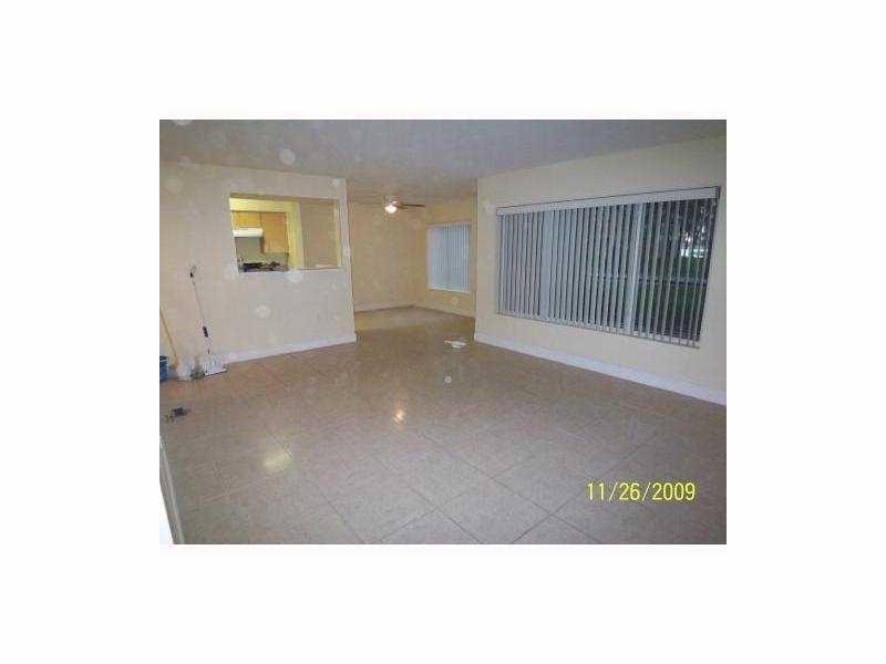 2400 Northwest 33rd St, Oakland Park, FL 33309