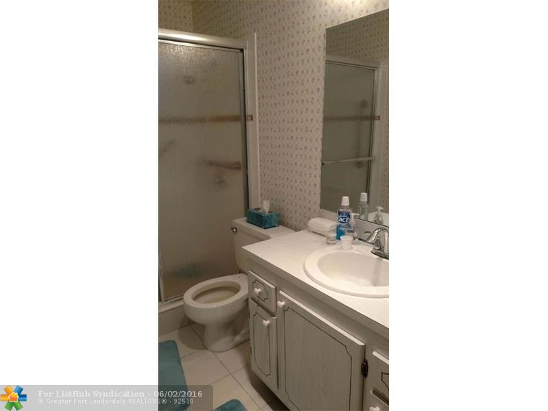6841 NW 30th Ave 5A, Fort Lauderdale, FL 33309