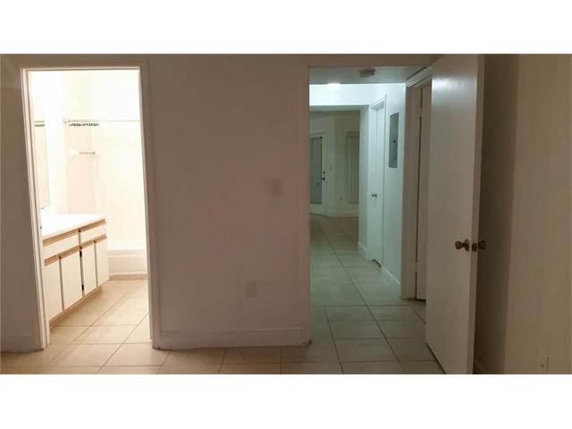 2642 NW 33rd ST, Oakland Park, FL 33309