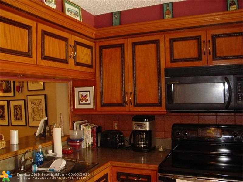 3082 S Oakland Forest Dr 1305, Oakland Park, FL 33309