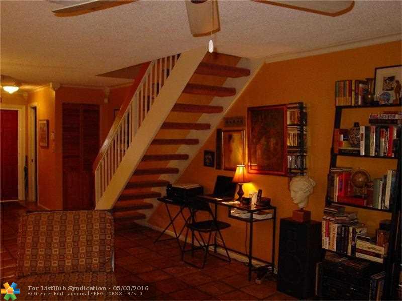 3082 S Oakland Forest Dr 1305, Oakland Park, FL 33309