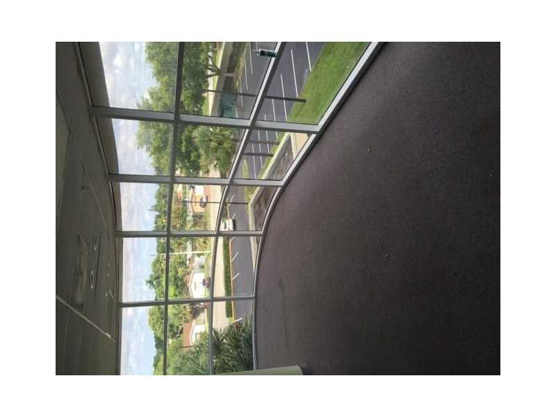 1799 West Oakland Park Blvd, Oakland Park, FL 33311