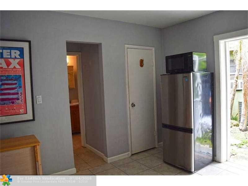 1110 NW 7th Ave 4, Fort Lauderdale, FL 33311