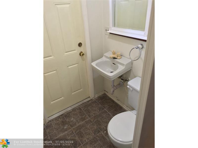 600 NW 18th St W, Fort Lauderdale, FL 33311