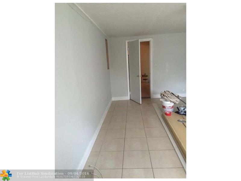 1624 NW 17th Ln, Fort Lauderdale, FL 33311