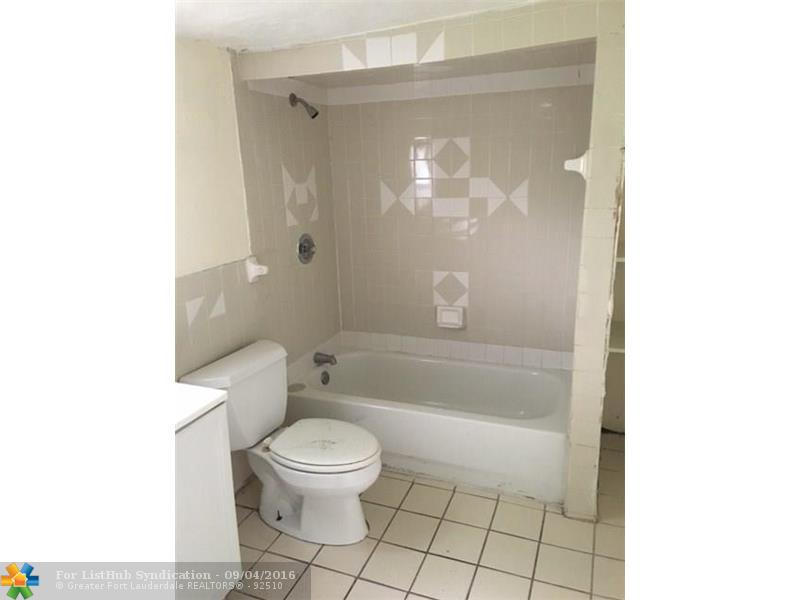 1624 NW 17th Ln, Fort Lauderdale, FL 33311