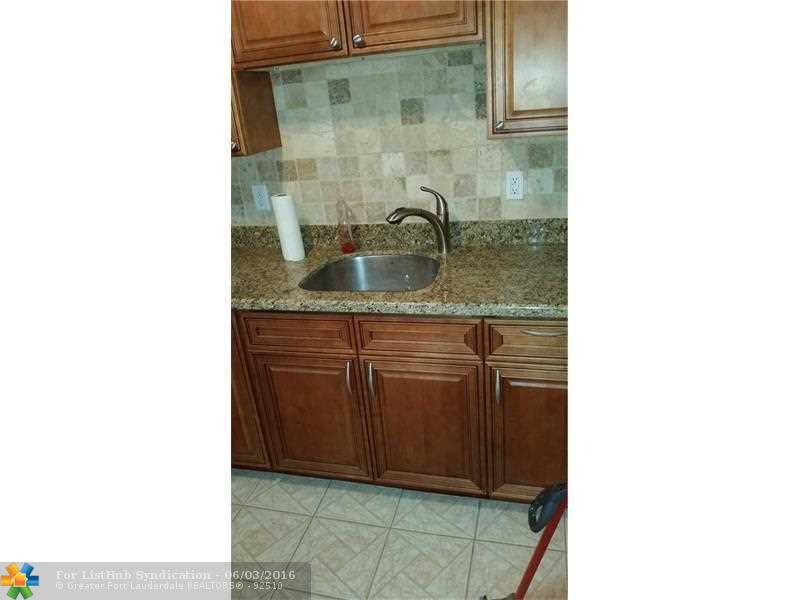 1628 NW 15th Pl, Fort Lauderdale, FL 33311