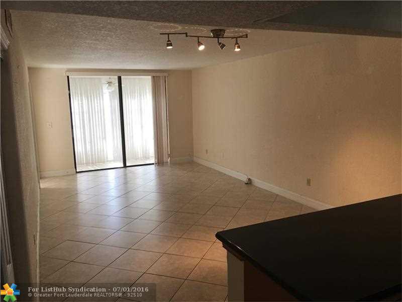 2800 Somerset Dr 100J, Lauderdale Lakes, FL 33311