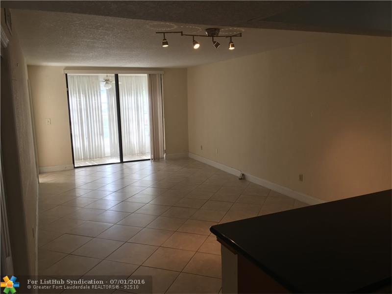 2800 Somerset Dr 100J, Lauderdale Lakes, FL 33311
