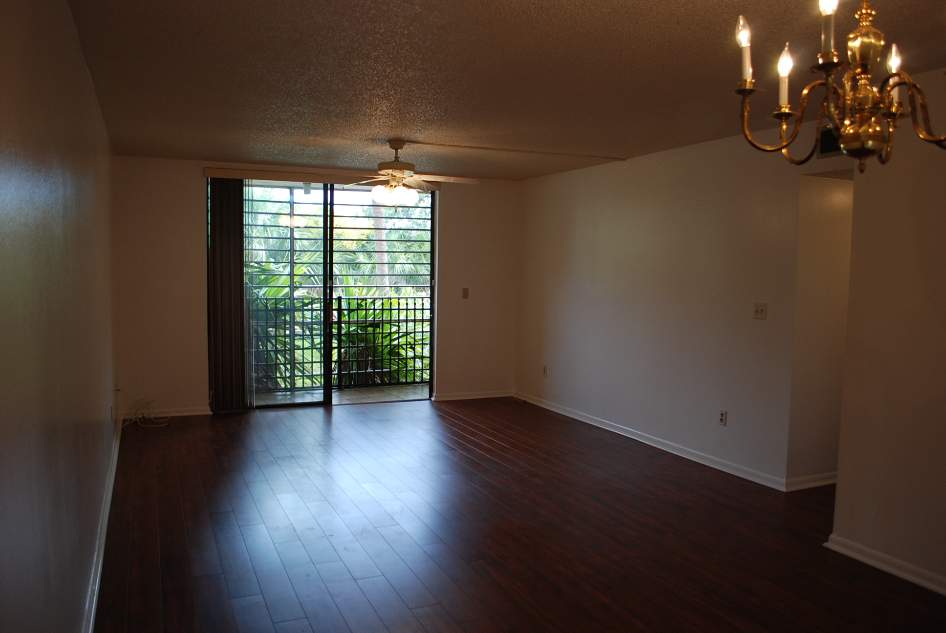 2840 Somerset Dr, Lauderdale Lakes, FL 33311