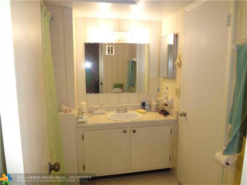 639 W Oakland Park Blvd 209D, Oakland Park, FL 33311