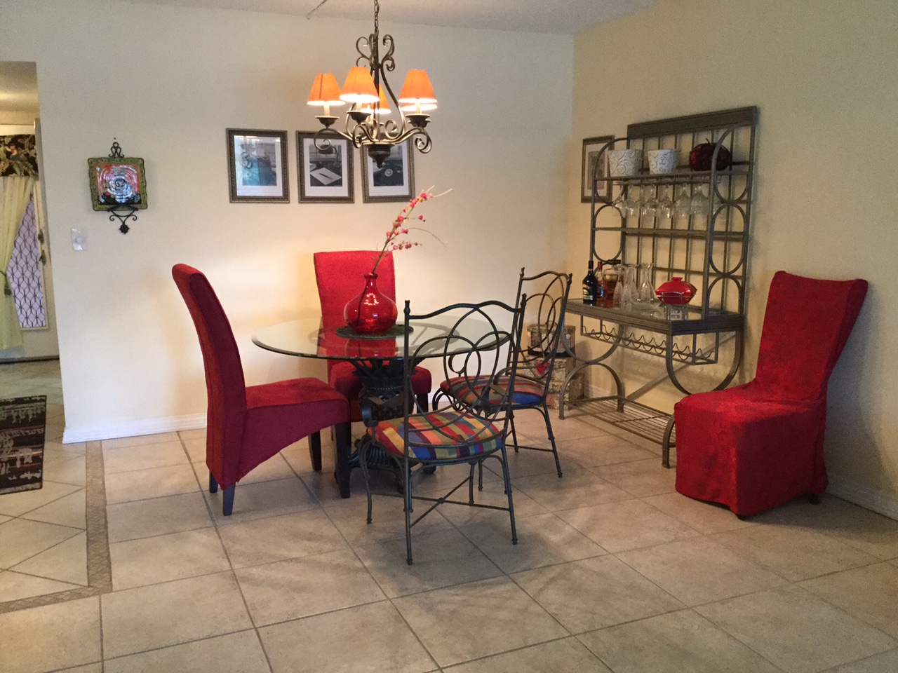 2861 Somerset Drive, #104, Lauderdale Lakes, FL 33311