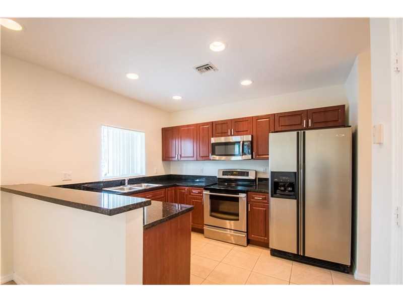 630 Northwest 10th Ter, Fort Lauderdale, FL 33311