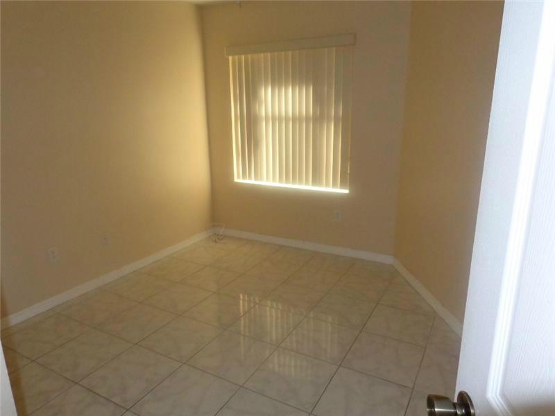 4917LEEWARD LN, Dania Beach, FL 33312