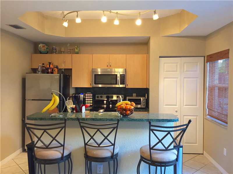 4952Tradewinds Ter, Fort Lauderdale, FL 33312