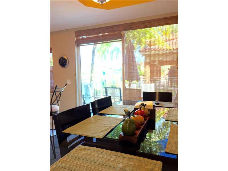 4952Tradewinds Ter, Fort Lauderdale, FL 33312