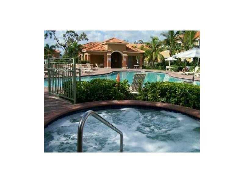 4961Leeward Ln, Fort Lauderdale, FL 33312