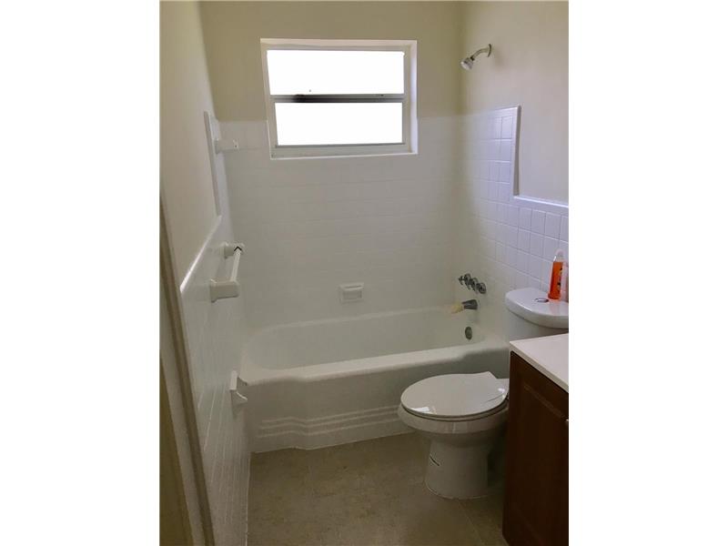1025Iroquois Ave, Fort Lauderdale, FL 33312