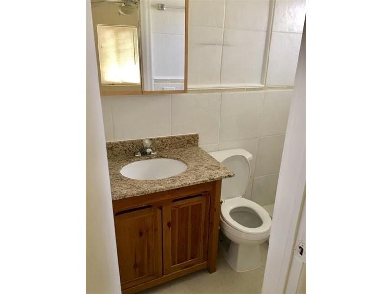 1025Iroquois Ave, Fort Lauderdale, FL 33312