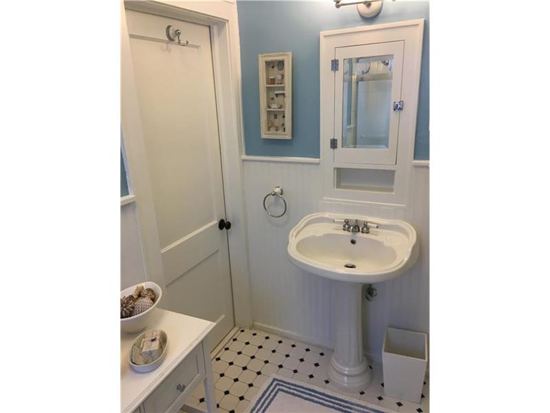 621 Southwest 14th Ter, Fort Lauderdale, FL 33312