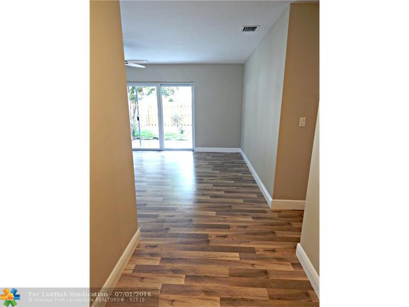2731 SW 16TH CT, Fort Lauderdale, FL 33312