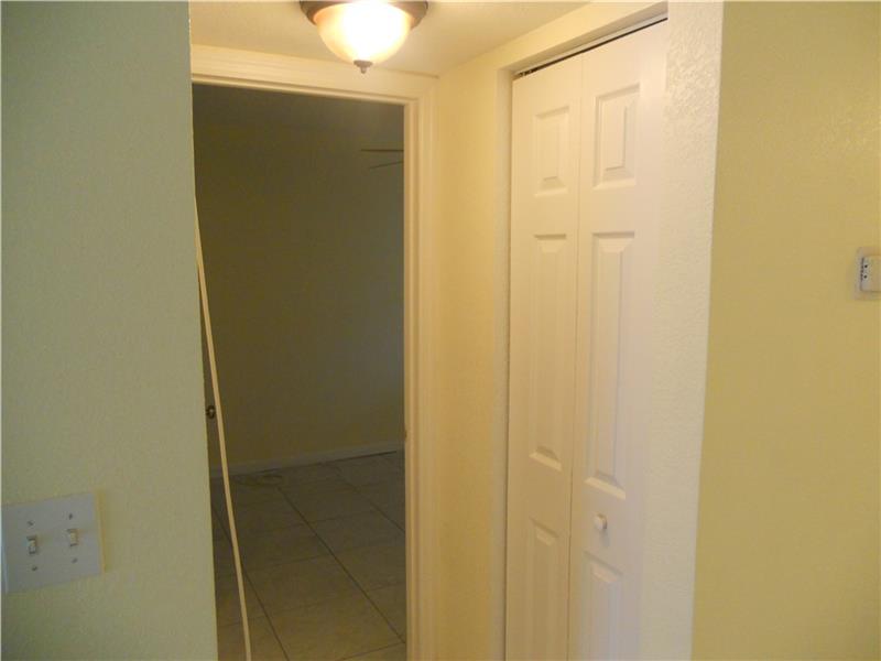 5080 SW 64 AV 303, Davie, FL 33312