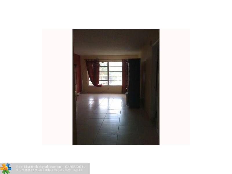 1701 NW 75th Ave 308, Plantation, FL 33313