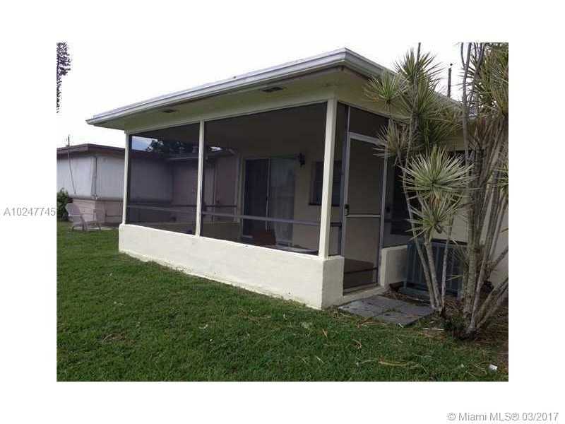 6867 Northwest 28th St, Sunrise, FL 33313