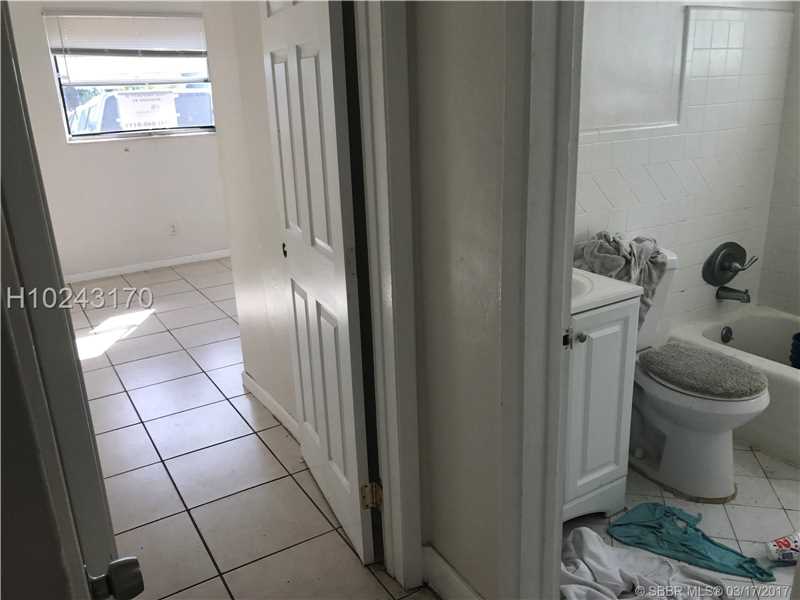 1331 Northwest 58th Ave, Lauderhill, FL 33313