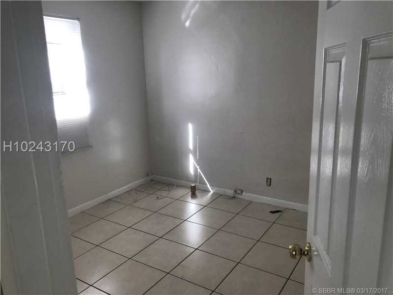 1331 Northwest 58th Ave, Lauderhill, FL 33313