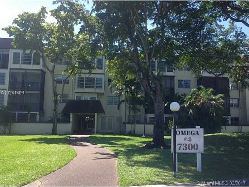 7300 Northwest 17th St, Plantation, FL 33313