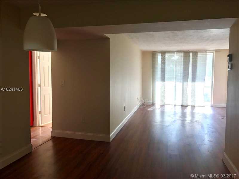 7300 Northwest 17th St, Plantation, FL 33313