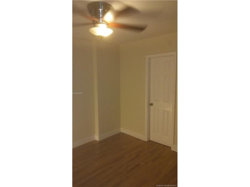 7300 Northwest 17th St, Plantation, FL 33313