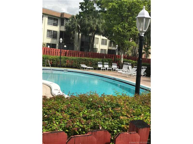 1701 Northwest 75th Ave, Plantation, FL 33313