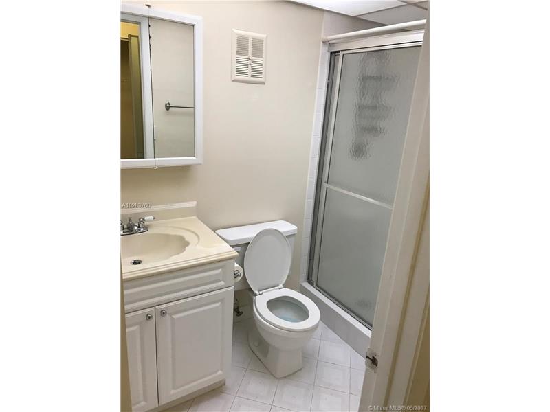 1701 Northwest 75th Ave, Plantation, FL 33313