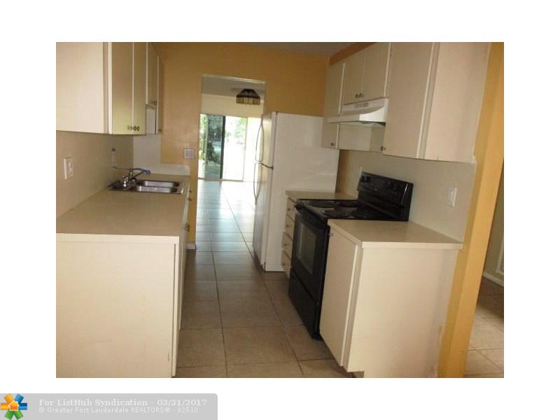 1832 NW 58th Ave 29, Lauderhill, FL 33313