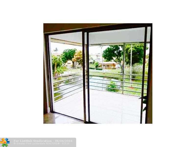 5051 W Oakland Park Blvd 302, Lauderdale Lakes, FL 33313