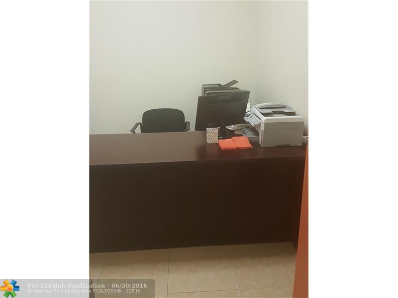Lauderhill, FL 33313