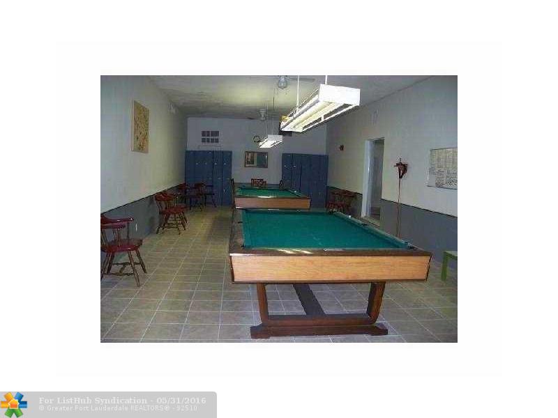1521 NW 43rd Ave 107, Lauderhill, FL 33313