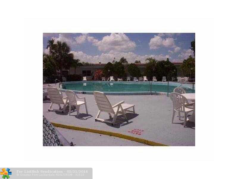 1521 NW 43rd Ave 107, Lauderhill, FL 33313