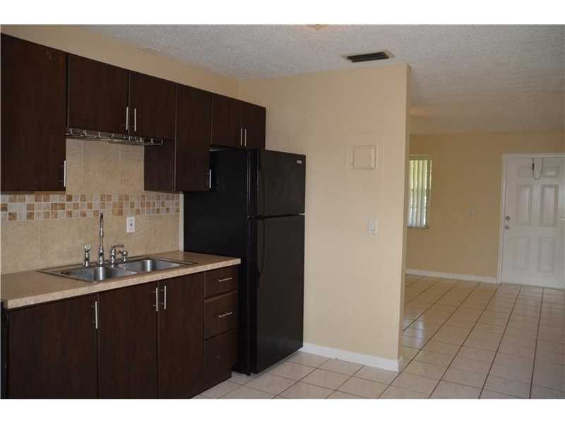 5941 Northwest 19th St, Lauderhill, FL 33313