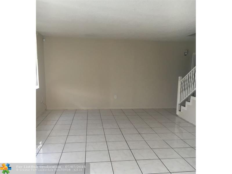 1756 NW 55th Ave 203, Lauderhill, FL 33313