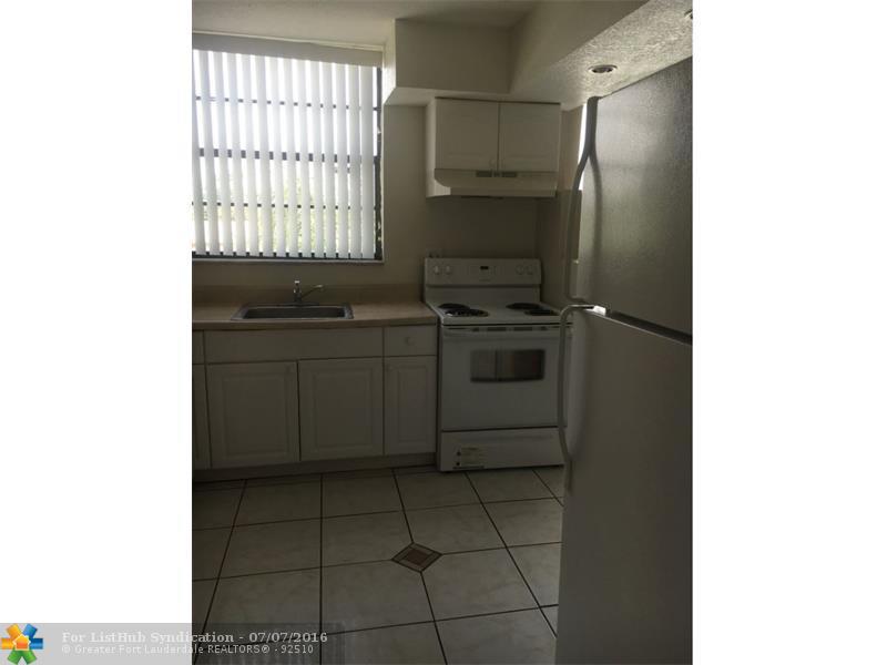 1756 NW 55th Ave 203, Lauderhill, FL 33313