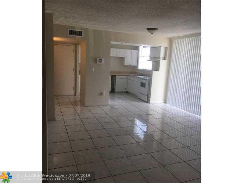 1756 NW 55th Ave 203, Lauderhill, FL 33313