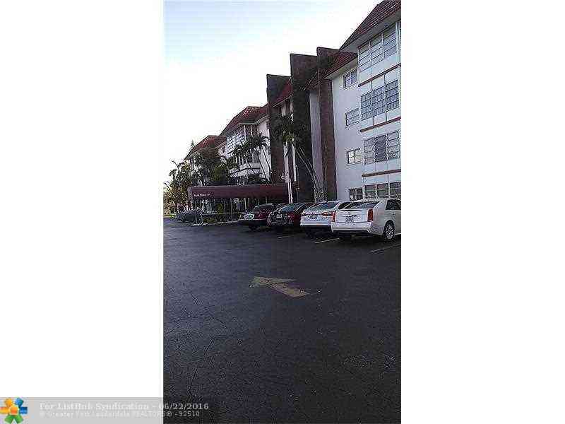 2061 NW 47th Ter 316, Lauderhill, FL 33313