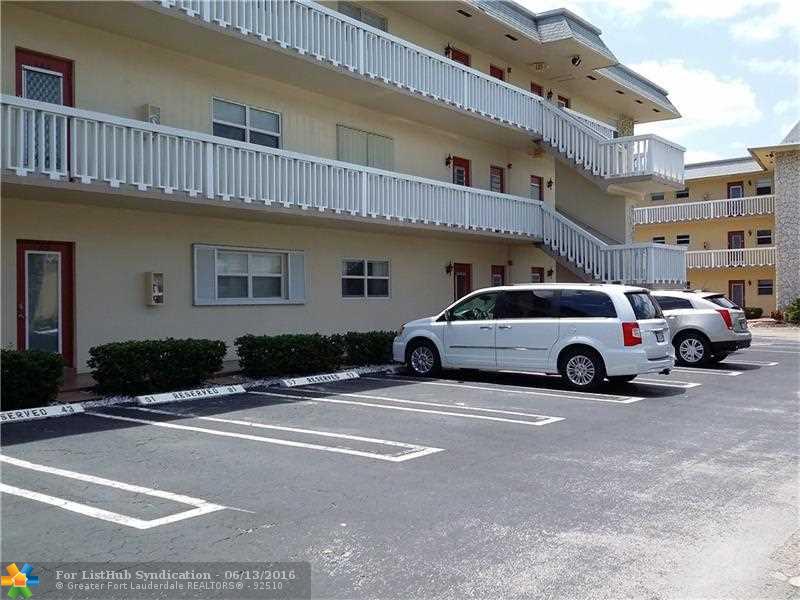 4421 NW 16th St 208, Lauderhill, FL 33313