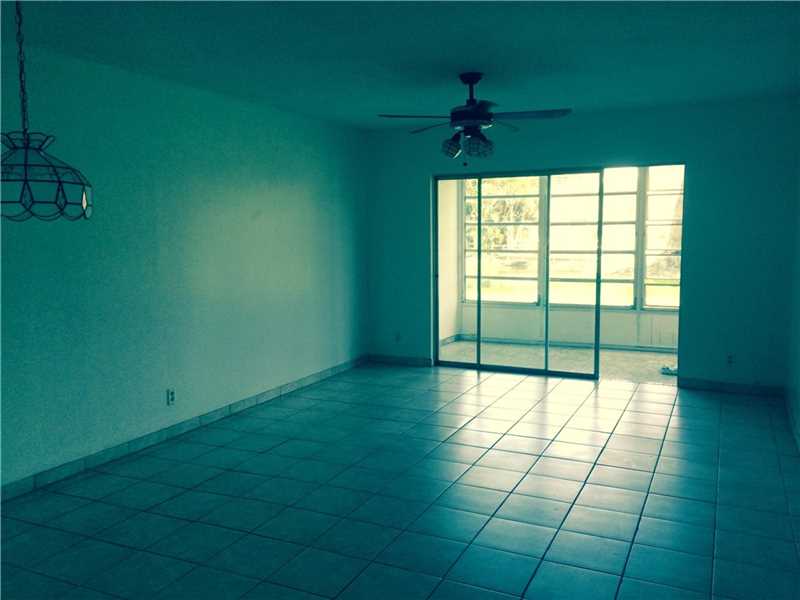 5041 West Oakland Park Blvd, Lauderdale Lakes, FL 33313