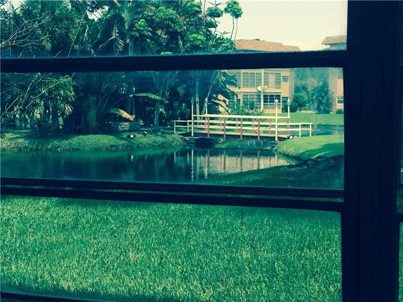 5041 West Oakland Park Blvd, Lauderdale Lakes, FL 33313