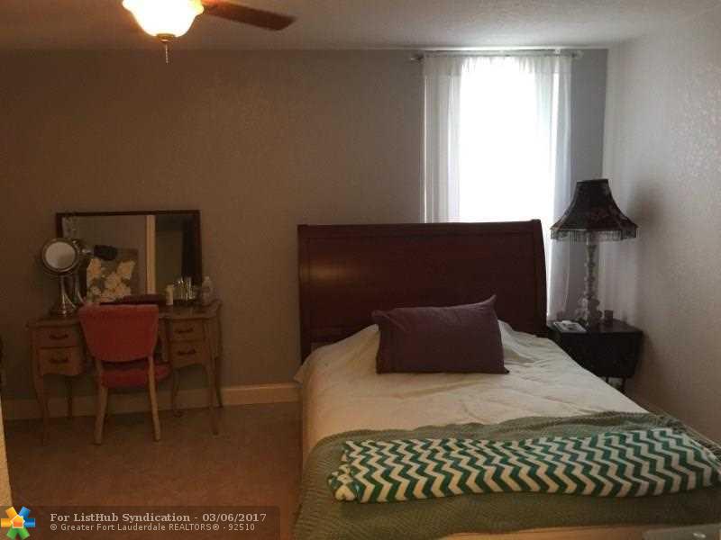 7175 Orange 115H, Davie, FL 33314