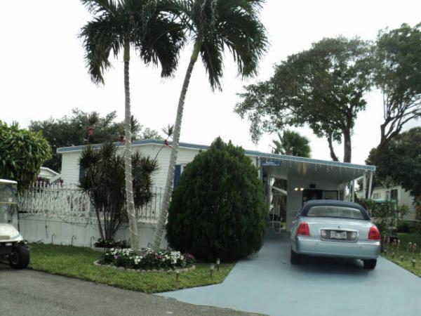 Everglades Lakes5282 SW 29th StreetDavie, FL 33314